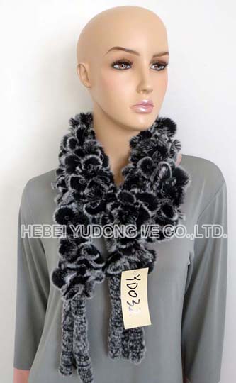 Rex Rabbit Scarf